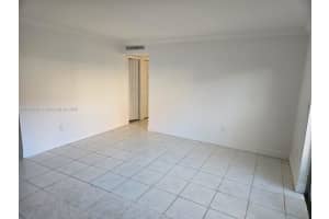 8001 W 6th Ave C Hialeah, FL 33014 - MLS#A11845122