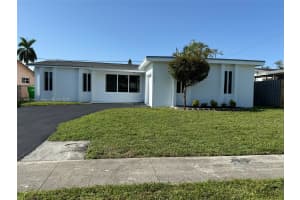 8981 Nw 24th St Sunrise, FL 33322 - MLS#A11845149