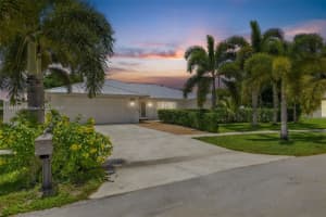 22071 W Soliel Cir W, Boca Raton
