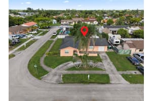 4211 Sw 135th Ave Miami, FL 33175 - MLS#A11845169
