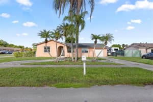 4211 Sw 135th Ave Miami, FL 33175 - MLS#A11845169