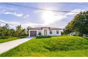 919 Glenn Ave, Lehigh Acres, FL 33972, - MLS#A11845205