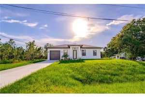 919 Glenn Ave, Lehigh Acres, FL 33972, - MLS#A11845205