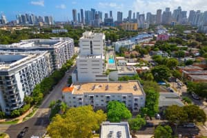 1060 NW 7th St 101, Miami, FL 33136 Sold 11/03/25
