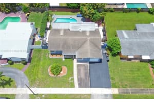 1600 N 73rd Ave Hollywood, FL 33024 - MLS#A11845228