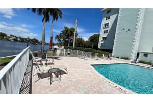 1881 Middle River Dr 304 Fort Lauderdale, FL 33305 - MLS#A11845240