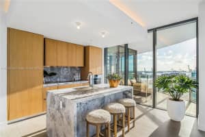 500 Alton 2305/06 Miami Beach, FL 33139 - MLS#A11845245