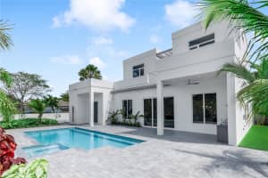 9895 NW 26th St, Doral, FL 33172 - MLS#A11845252