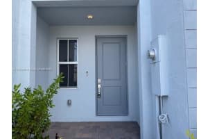 132 Ne 14th Ter Homestead, FL 33033 - MLS#A11845255