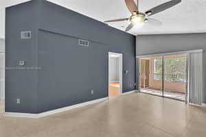 2850 N Oakland Forest Dr 313 Oakland Park, FL 33309 - MLS#A11845270
