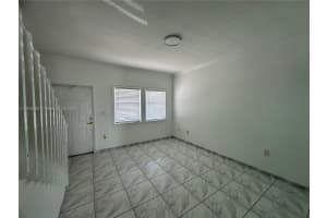 9837 W Okeechobee Rd 805 Hialeah Gardens, FL 33016 - MLS#A11845286