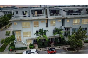10336 Nw 64th St ., Doral