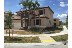 MLS# A11845321, Kendall, Florida 33196