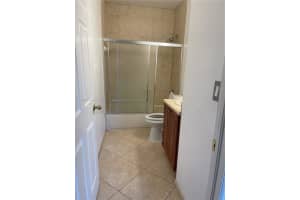 5614 Pierce St 5614, Hollywood, FL 33021 - MLS#A11845351