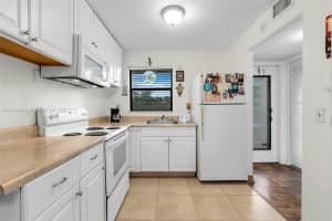 10466 Sunrise Lakes Blvd, Sunrise, FL 33322, Sold 09/24/25