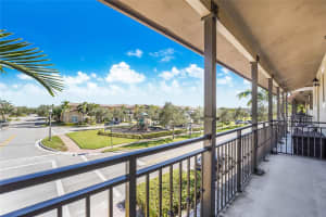 1302 SW 147th Ter, Pembroke Pines, FL 33027 - MLS#A11845388