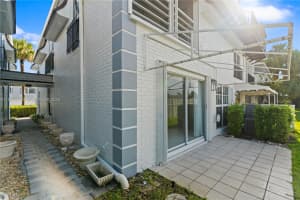 1194 Hillsboro Mile 33, Hillsboro Beach, FL 33062 - MLS#A11845458