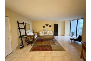 400 Leslie Dr 512 Hallandale Beach, FL 33009 - MLS#A11845460