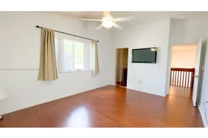 331 Nw 101st Terrace Pembroke Pines, FL 33026 - MLS#A11845485