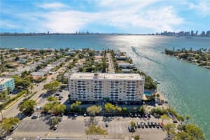 1455 N Treasure Dr Ph-g, North Bay Village