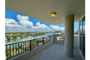 6422 Collins Ave APT 1403, Miami Beach, FL 33141, - MLS#A11845546