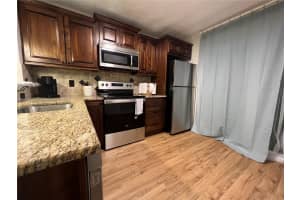 2731 Ne 11th Ter Pompano Beach, FL 33064 - MLS#A11845550