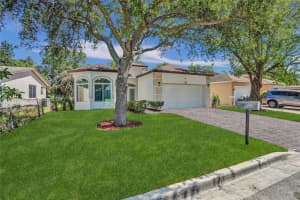 2831 NW 6th Ct, Fort Lauderdale, FL 33311 - MLS#A11845575