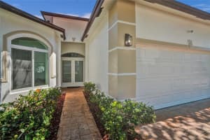 2831 NW 6th Ct, Fort Lauderdale, FL 33311 - MLS#A11845575