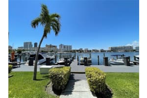 2420 Diana Dr 203 Hallandale Beach, FL 33009 - MLS#A11845600
