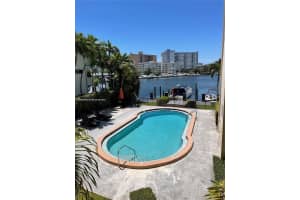 2420 Diana Dr 203 Hallandale Beach, FL 33009 - MLS#A11845600