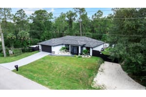 405 E 17th st, Lehigh Acres, FL 33972 - MLS#A11845641