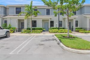 339 Ne 12th St 339, Florida City