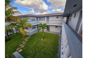 5112 Hollywood Blvd 2 Hollywood, FL 33021 - MLS#A11845660