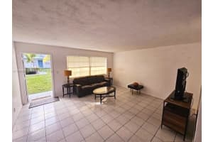 5112 Hollywood Blvd 2 Hollywood, FL 33021 - MLS#A11845660