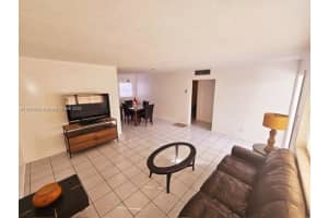 5112 Hollywood Blvd 2 Hollywood, FL 33021 - MLS#A11845660