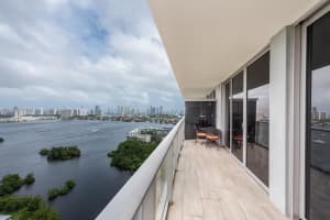 16385 Biscayne Blvd 2904, North Miami Beach