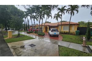 16569 NW 91st Ct, Miami Lakes, FL 33018 - MLS#A11845691