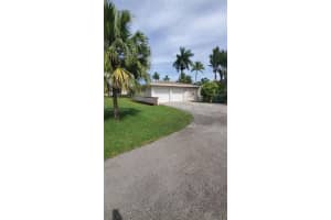142 NW 21 St, Homestead, FL 33030 - MLS#A11845697