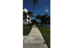 211 Lake Pointe Dr 208, Oakland Park, FL 33309 - MLS#A11845712