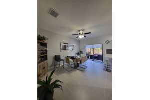 8851 Nw 103rd Pl Doral, FL 33178 - MLS#A11845732