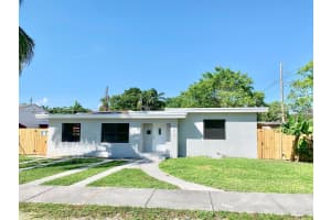 2407 Dewey St, Hollywood