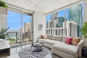 151 Se 1st St 2601, Miami