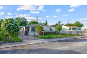 1235 Nw 86th St Miami, FL 33147 - MLS#A11845827