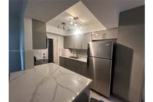 3242 Mary St S215, Miami