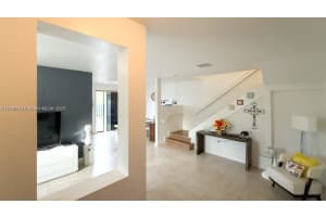 1001 NE 208th St, Miami, FL 33179, - MLS#A11845840