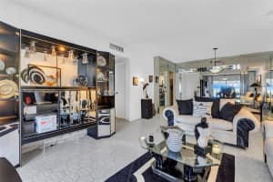 3850 Washington St 1114, Hollywood