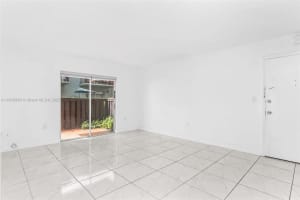 10748 N Kendall Dr N11, Miami, FL 33176 - MLS#A11845880