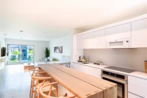 201 Sunrise Drive 102 Key Biscayne, FL 33149 - MLS#A11845883