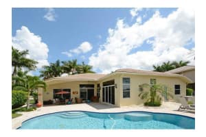 896 Marina Dr Weston, FL 33327 - MLS#A11845905