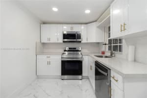 6237 SW 22nd St, Miramar, FL 33023 - MLS#A11845936
